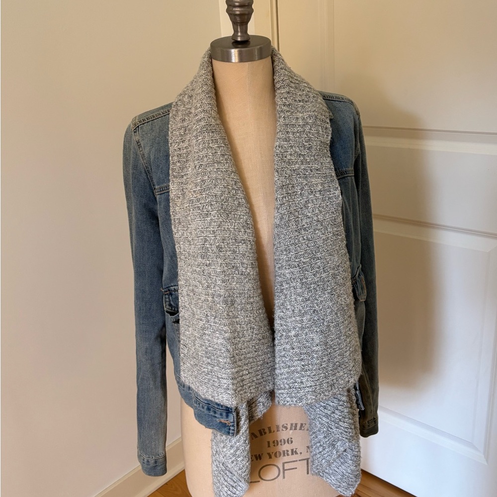 Abercrombie & Fitch Women’s Gray Sweater Denim Jacket